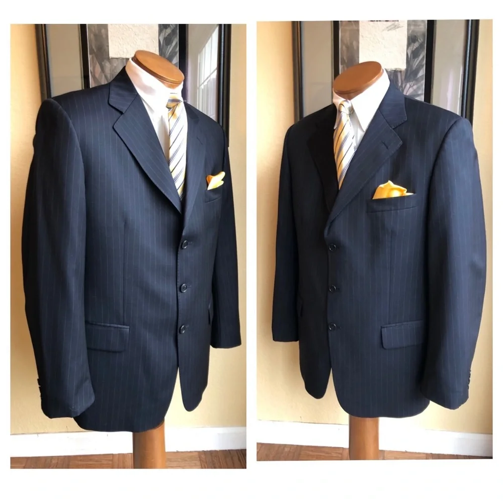Emilio Yuste Wool 2 Piece Navy Blue Pinstripe Suit Size 42R Slacks W35” L29.5”